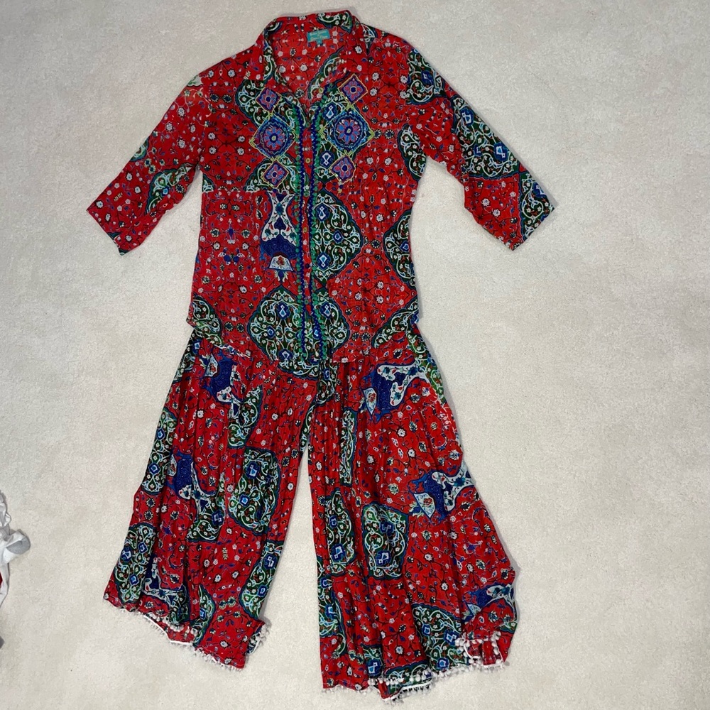Deep Red Floral Antica Santoria Matching Set